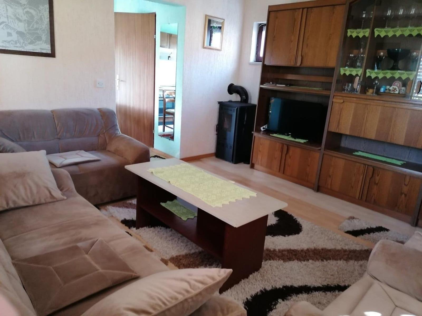 Studio Apartman Barbara Josipdol Kültér fotó